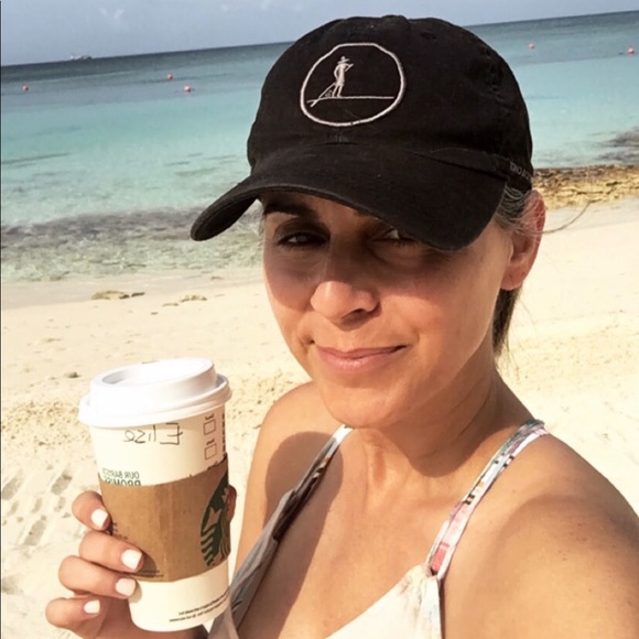 Meet your Posher, Elise - Picture 6 of 7